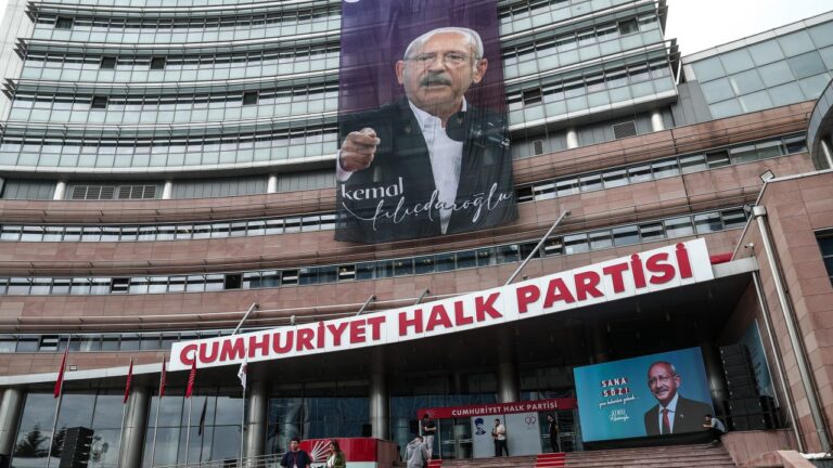 Turkey’s Main Opposition CHP Challenges Court’s Ousting of Party Leadership