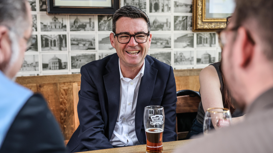 Prime Minister Andy Burnham during a visit to the Hare pub in Harlow, Essex on 23 July, 2026