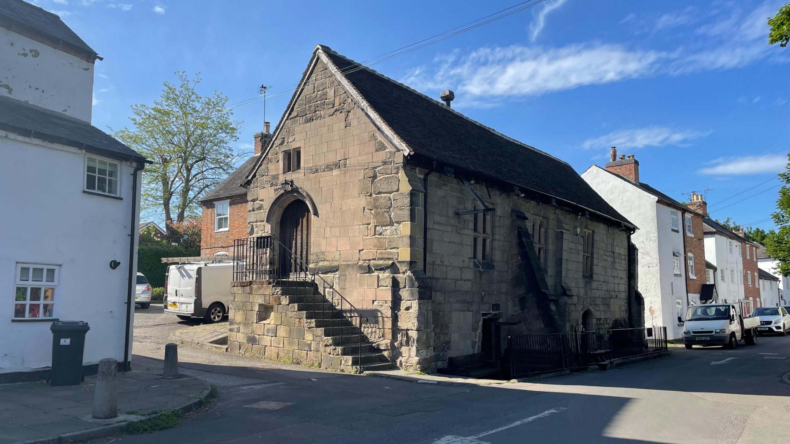 External shot of the Abbey pub in Darley Abbey